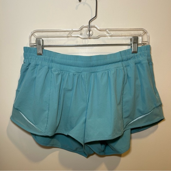 Lululemon Hotty Hot Short II *2.5” in Eton Blue Size 12 - Picture 5 of 13